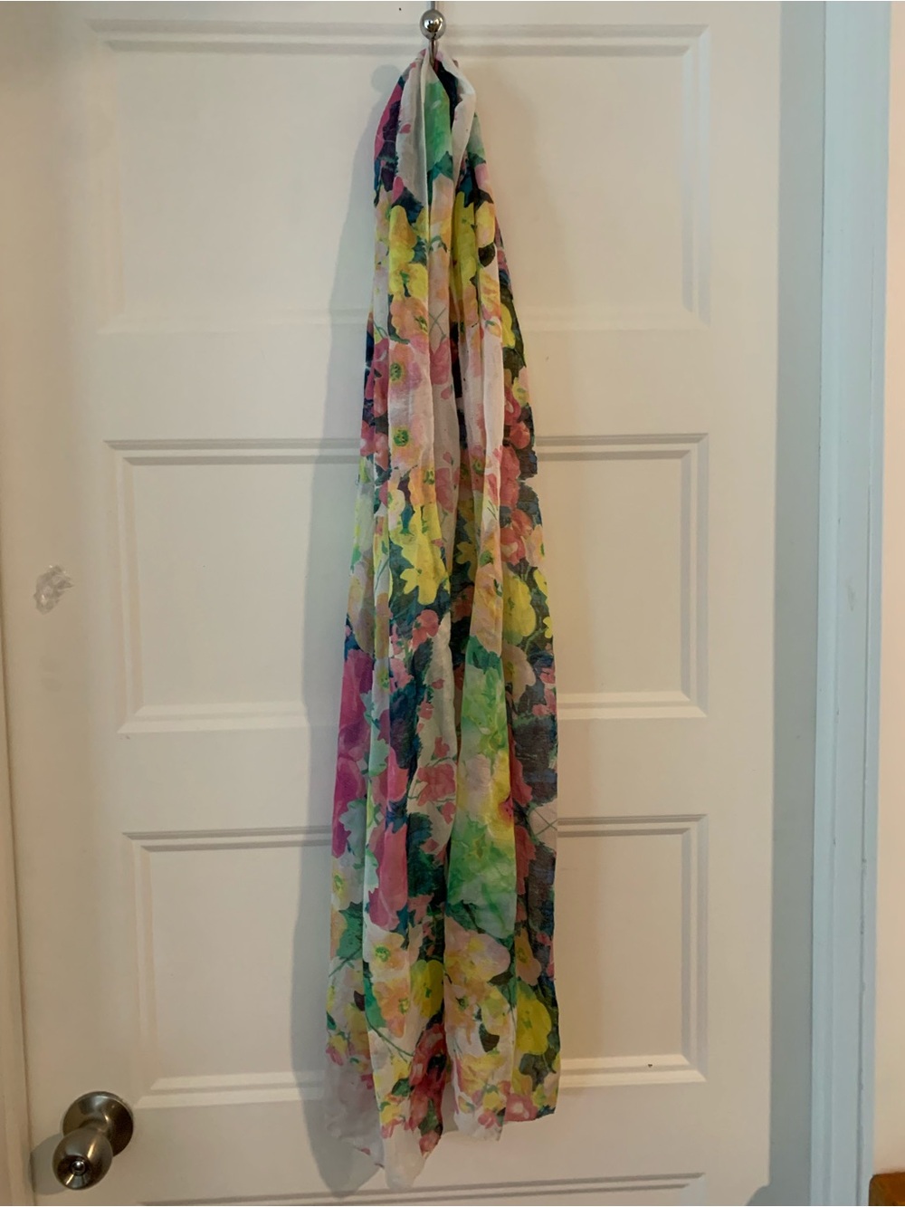 H&M , women's Lightweight Floral Print Scarf - Multicolor
